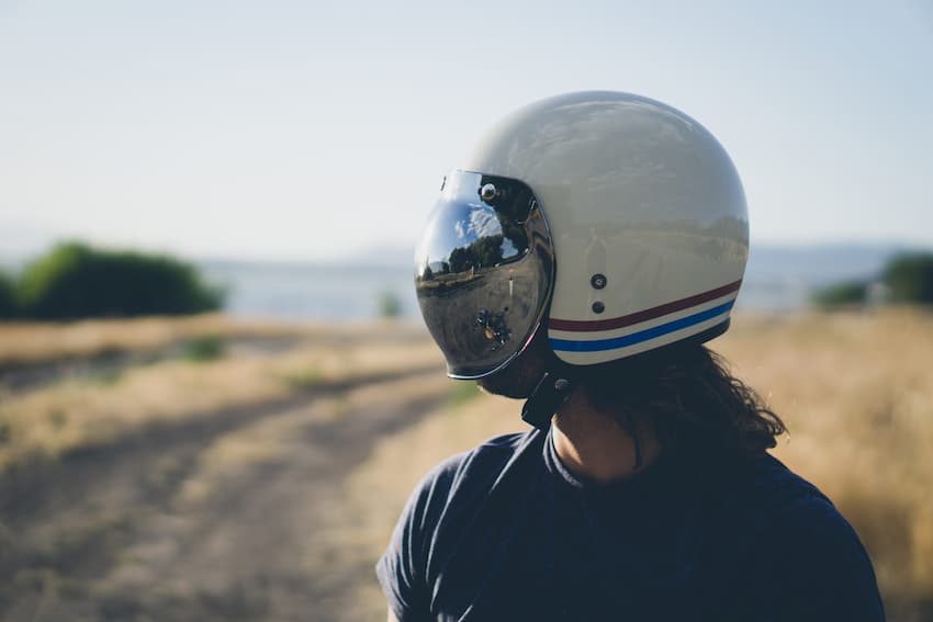 What Should You Know Before Purchasing an Old Motorbike Helmet?