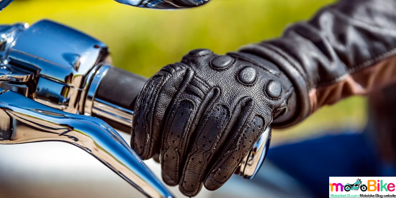 Gloves: